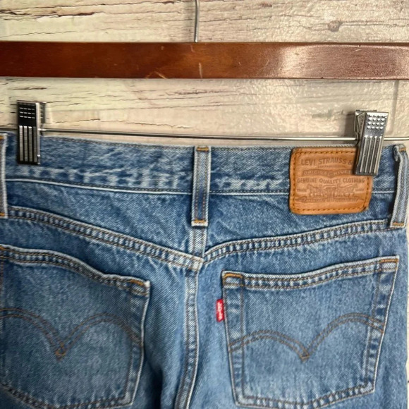 Levi’s wedgie size 25 blue denim high rise jeans - Picture 6 of 8
